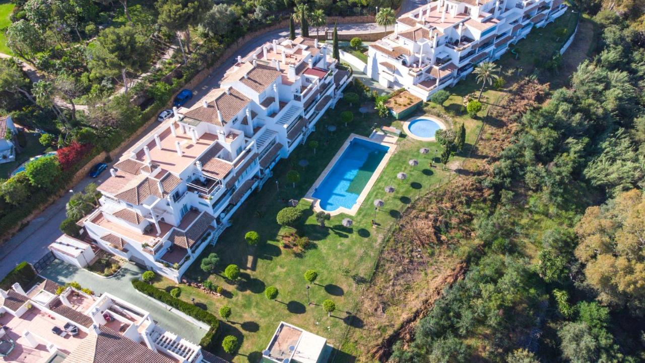 Moderno Apartamento Con Preciosas Vistas Al Mar En Urbanizacion Con Piscina - Rio Real 11 2G Marbella Exterior foto